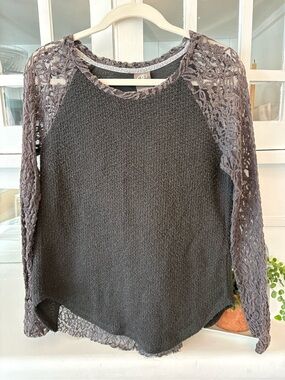 Anthropologie One September Charcoal Gray Lace-Trim Knit Top